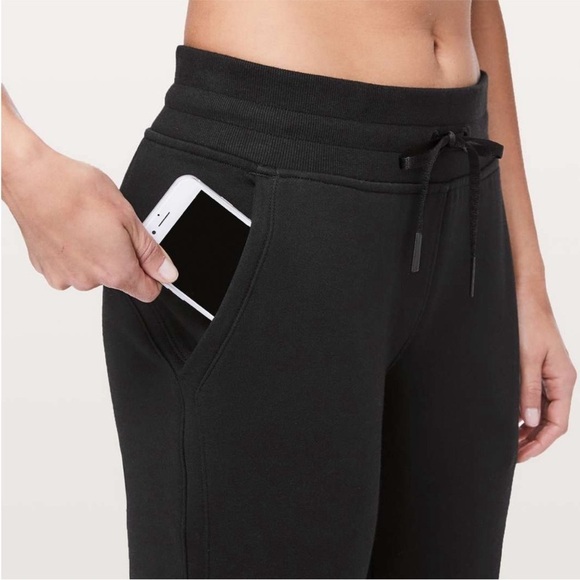 LULULEMON Ready To Rulu Black Atheleisure Pants Joggers - Picture 9 of 9